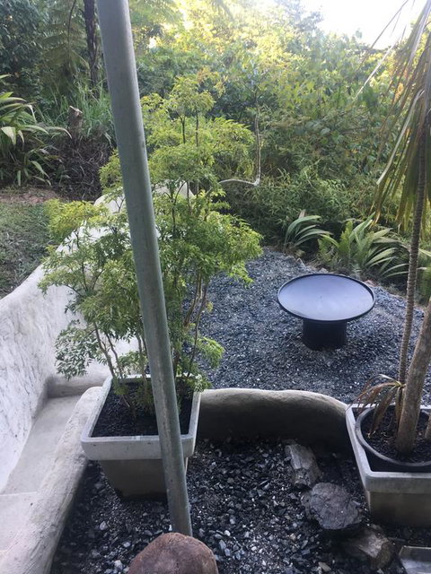 Earthship Daintree - Whitsundays Accommodation 1
