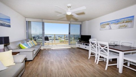 Ebbtide 3 - On Main Beach! - Whitsundays Accommodation 0