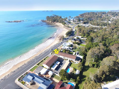 Edgewater Gardens Batemans Bay - Whitsundays Accommodation 0