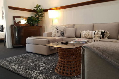 Edward Lane Apt3 - Whitsundays Accommodation 2