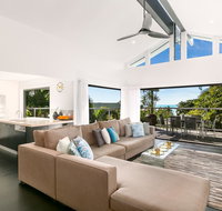 Elevated Beachside Sanctuary - Whitsundays Accommodation