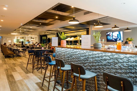 Elite Gold Coast - Whitsundays Accommodation 1