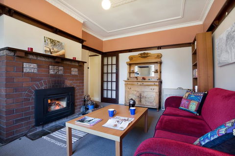 Elizabeth Flats - Whitsundays Accommodation 0