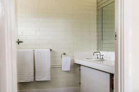 Esperance Coastal Retreat - Whitsundays Accommodation 2