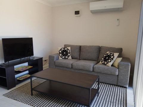 Excellent St Granny Flat - Whitsundays Accommodation 1