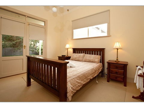 Fairholme Townhouse - Whitsundays Accommodation 3