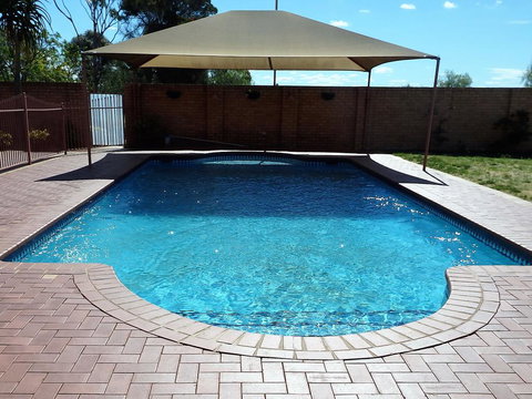 Fairways Bed & Breakfast At Jerilderie - Whitsundays Accommodation 2