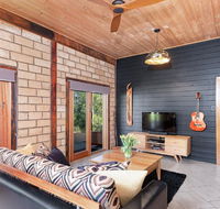 Falls River Luxury Accommodation - Whitsundays Accommodation