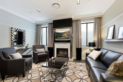 Family Retreat In Top Blue Mountains Location - Whitsundays Accommodation 0