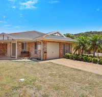 Farm Road 6A - Whitsundays Accommodation