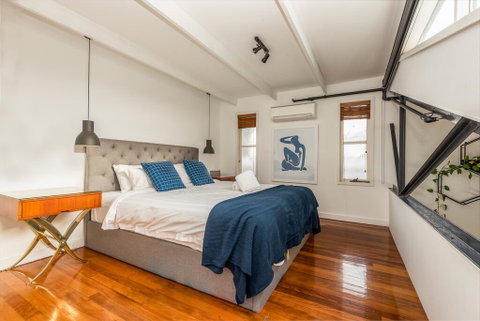 Fitzroy Converted Warehouse Penthouse - Whitsundays Accommodation 1