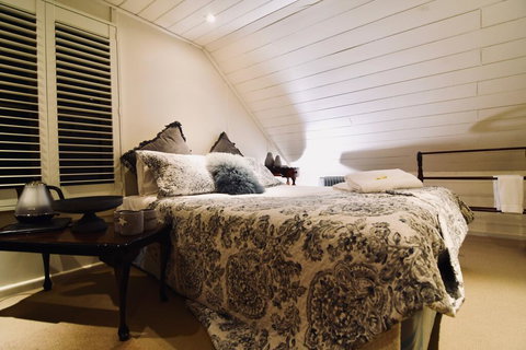 Fitzroy Inn Historic Retreat Mittagong - Whitsundays Accommodation 1