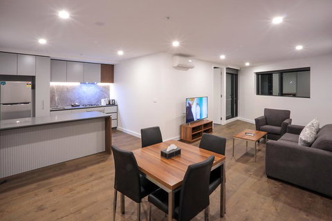 Flagstaff Green Apartments - Whitsundays Accommodation 1
