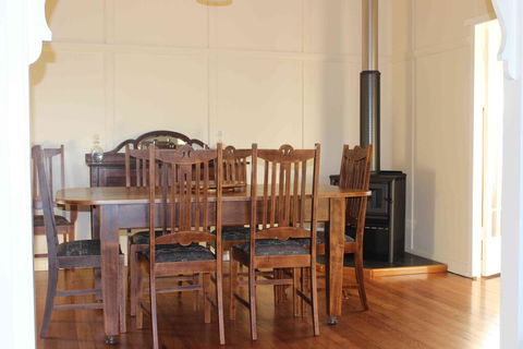 Flame Hill Vineyard - Whitsundays Accommodation 2