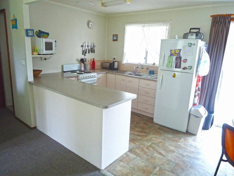 Frangipani Cottage @ Callala Beach - Whitsundays Accommodation 2