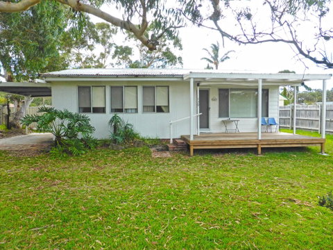 Frangipani Cottage @ Callala Beach - Whitsundays Accommodation 0