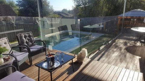 Frankston Hilltop Retreat - Whitsundays Accommodation 2
