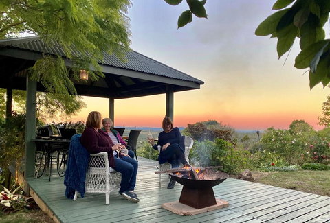 French Cottage & Loft - Whitsundays Accommodation 0