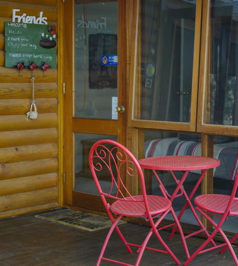 Friends At McLaren Vale - Whitsundays Accommodation 3