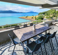 Fully Renovated Frangipani Beach Front Apartments - Whitsundays Accommodation
