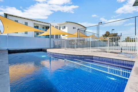 Gallery Resort Apartments - Whitsundays Accommodation 3
