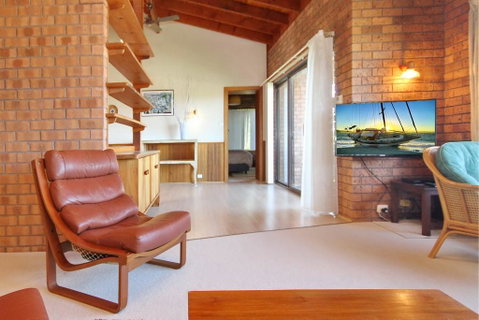Garuwa Street, 9 - Whitsundays Accommodation 2
