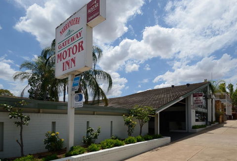 Gateway Motor Inn - Whitsundays Accommodation 0