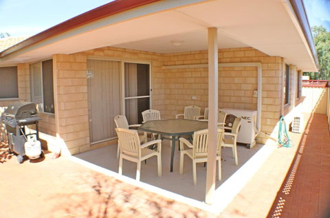Geraldton Luxury Vacation Home - Whitsundays Accommodation 1