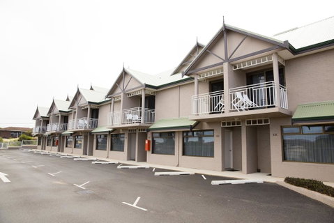 Geraldton Motor Inn - Whitsundays Accommodation 3