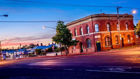 Globe Guesthouse - Whitsundays Accommodation 0