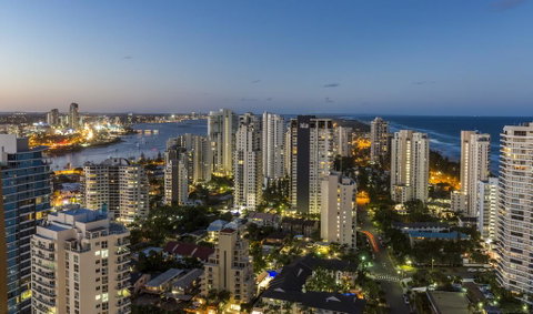 Gold Coast Amor'e Luxury Sub Penthouse - Whitsundays Accommodation 2