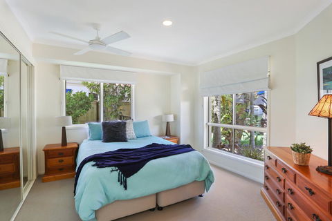 Gone Fishin' - Noosa Waters - Whitsundays Accommodation 1