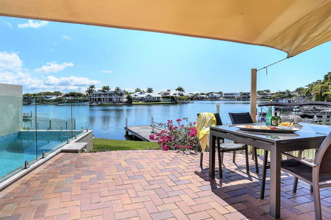 Gone Fishin' - Noosa Waters - Whitsundays Accommodation 0