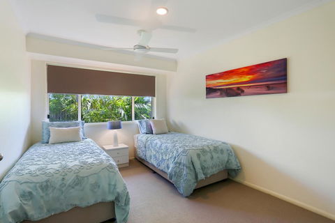 Gone Fishin' - Noosa Waters - Whitsundays Accommodation 3
