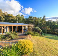 Goosewing Cottage - Whitsundays Accommodation