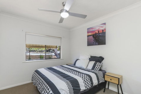 Gossan Street Units - Whitsundays Accommodation 2