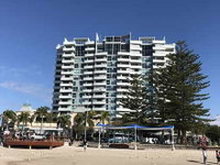 Grand Hotel Apartments Gold Coast by owner