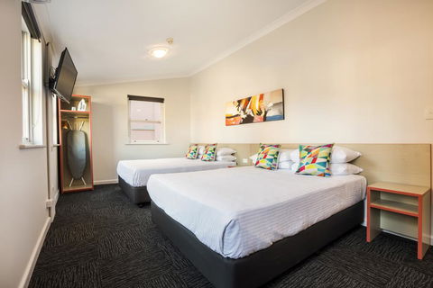 Granville Hotel - Whitsundays Accommodation 1