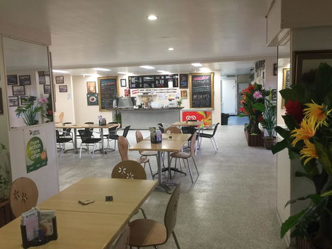 Granville Tavern And Motel - Whitsundays Accommodation 3