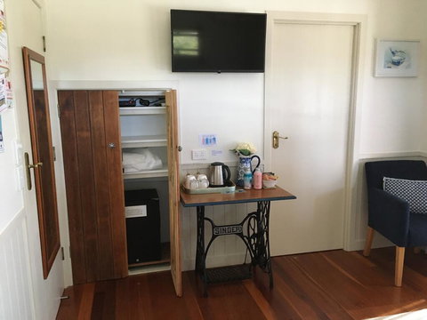 Gridley Homestead B&B - Whitsundays Accommodation 1