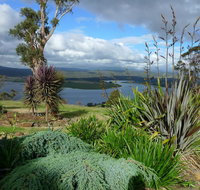 Grindelwald Lodge and Gardens - Whitsundays Accommodation