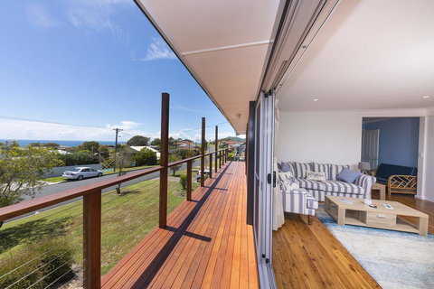 HAMPTONS - Whitsundays Accommodation 2