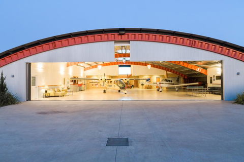 Hangar House Mudgee - Whitsundays Accommodation 0