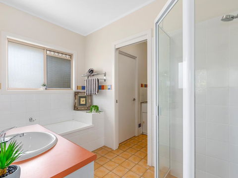 Hastings Cove Apartments - Tweed Coast Holidays - Whitsundays Accommodation 3