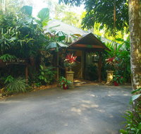 Heritage Lodge - Whitsundays Accommodation