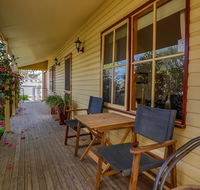 Herrins Lane Cottage - Whitsundays Accommodation