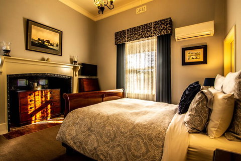 Heytesbury House - Whitsundays Accommodation 2