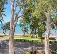 Hibiscus in Marlin Waters Palm Cove - Whitsundays Accommodation