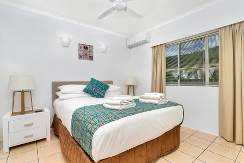 Hibiscus In Marlin Waters Palm Cove - Whitsundays Accommodation 2