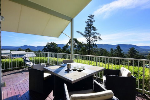 Hillcrest - Spectacular Views! - Whitsundays Accommodation 0